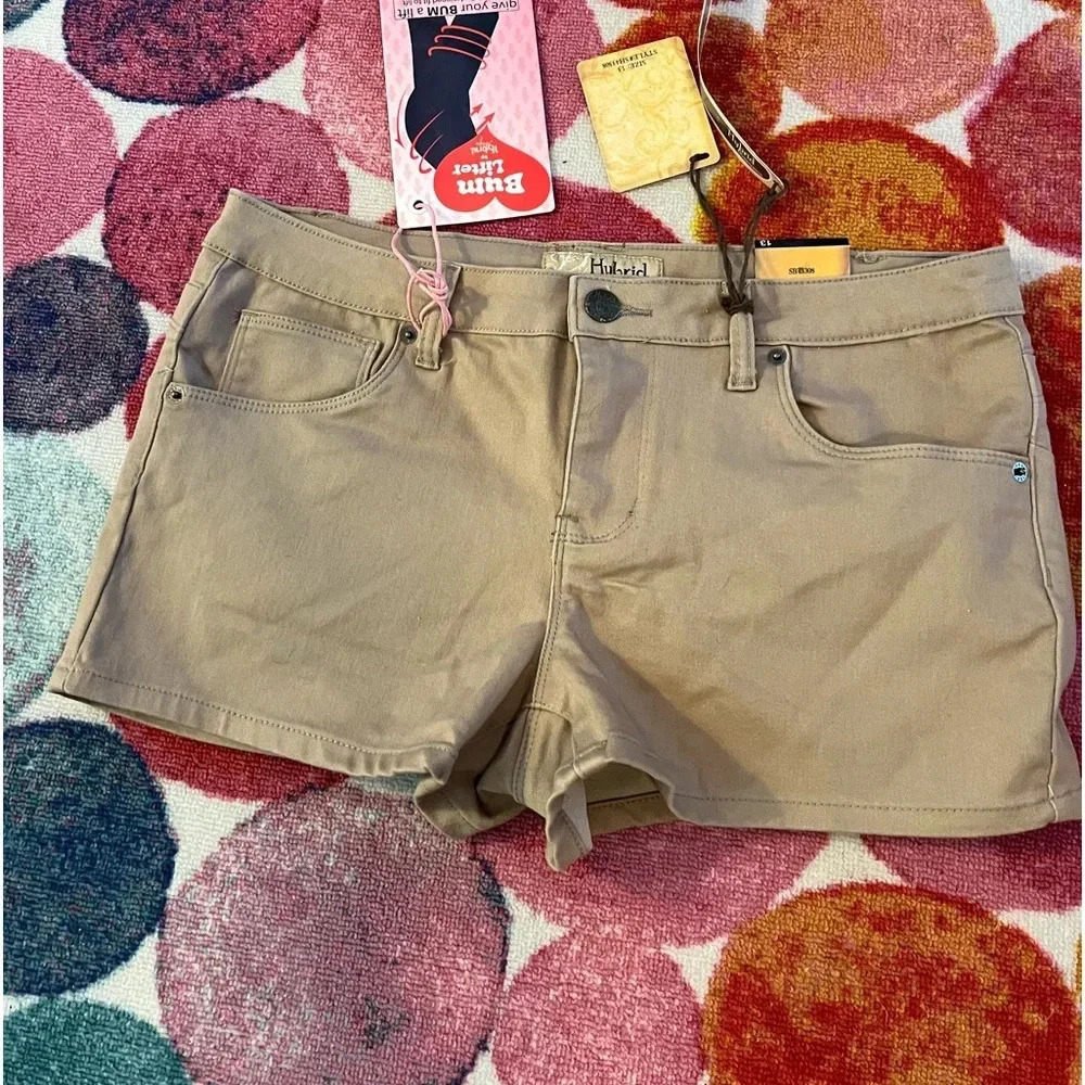Butt lifting shorts